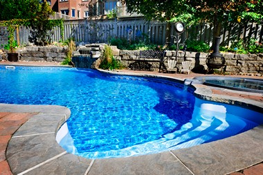 Expert Ahwatukee pool maintenance in AZ near 85048